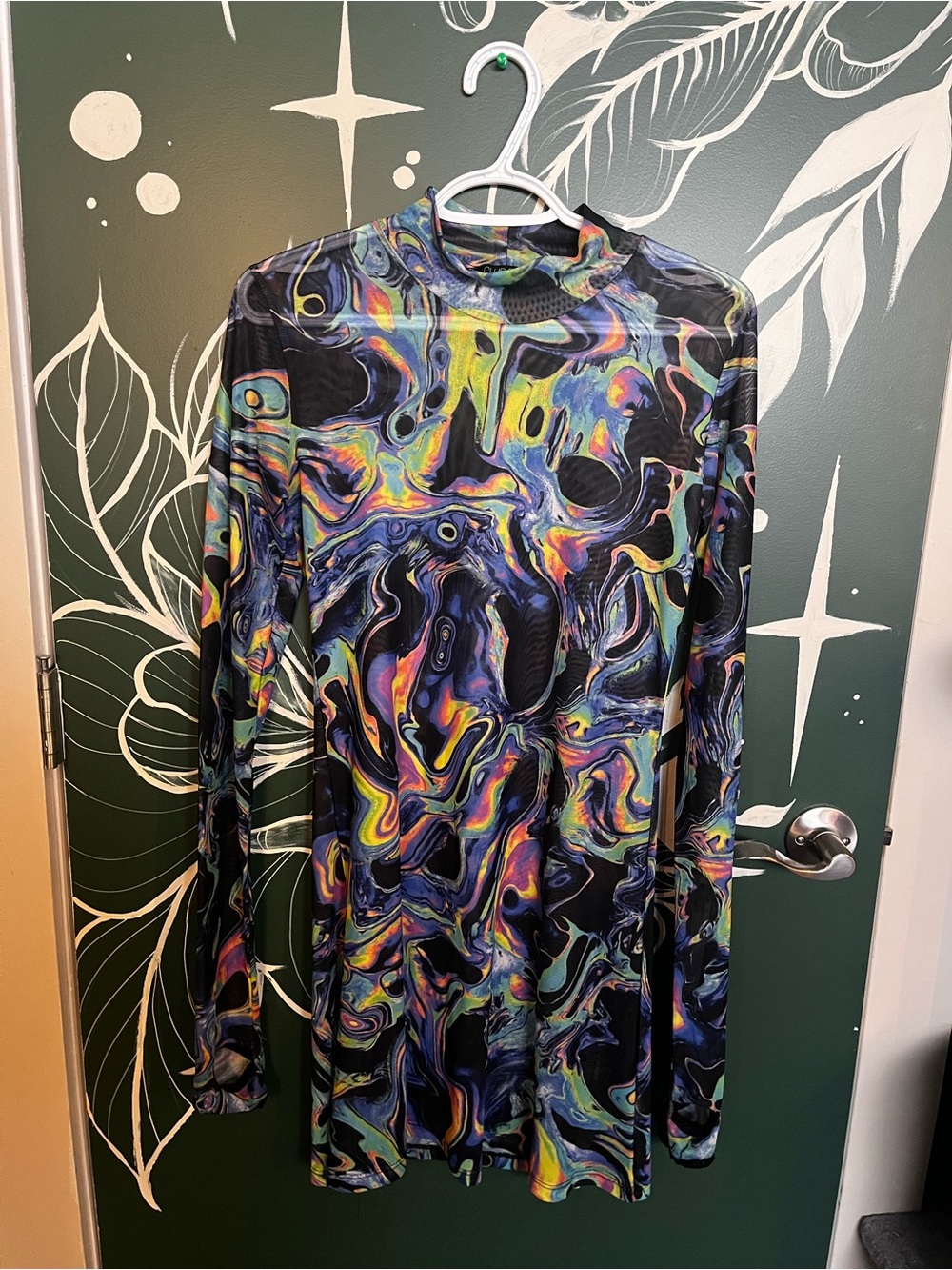 💙💚 Club Exx - Long Sleeve Psychedelic Swirl Top 💚💙